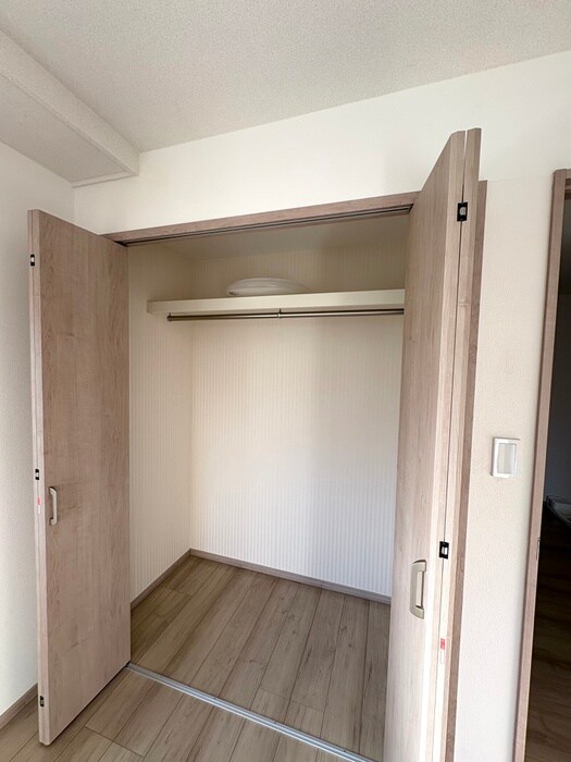 物件内観写真11　(収納)