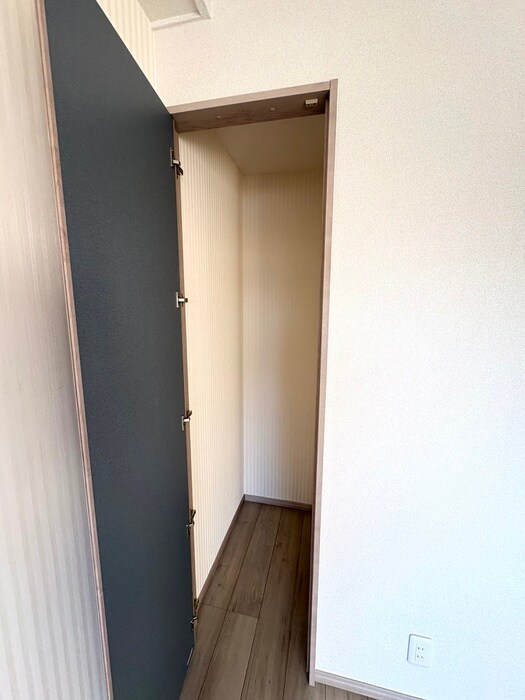 物件内観写真15　(収納)