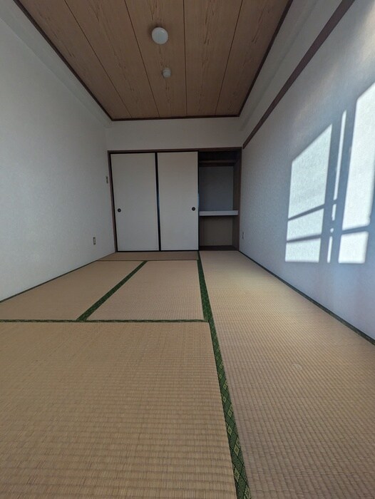 物件内観写真11　(収納)