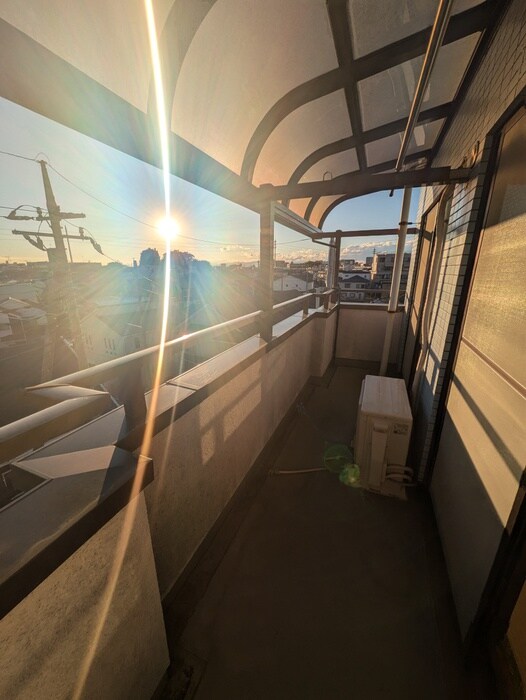 物件内観写真19　(室内からの展望)