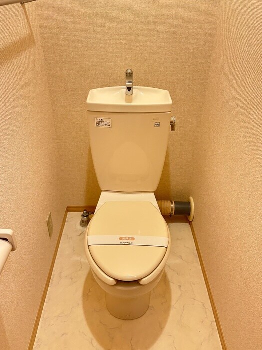 物件内観写真11　(トイレ)