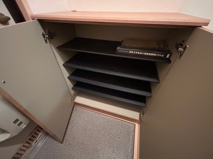 物件内観写真14　(靴箱)