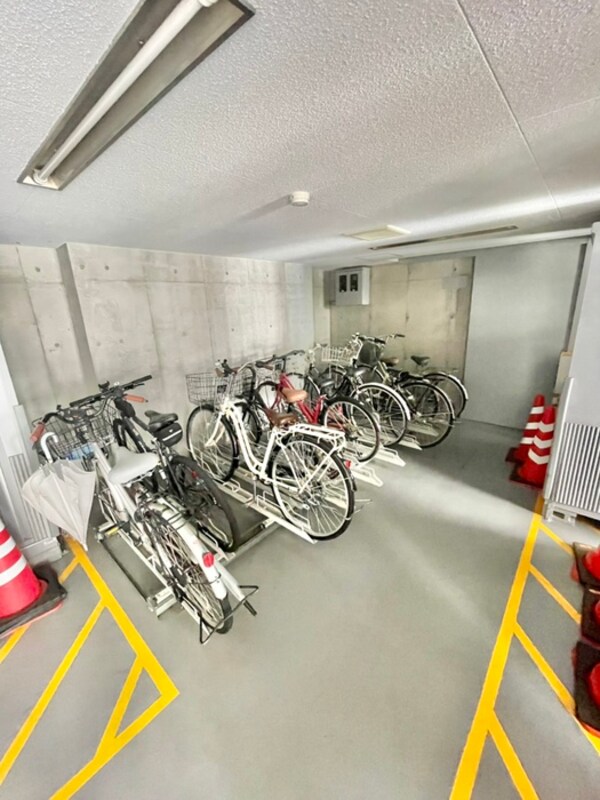 駐輪場