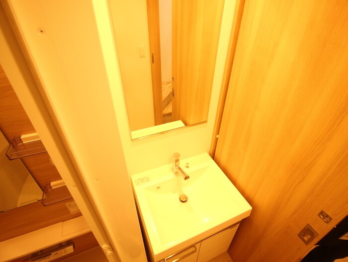 物件内観写真12　(洗面)