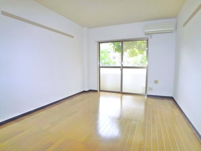 物件内観写真12　(居室)