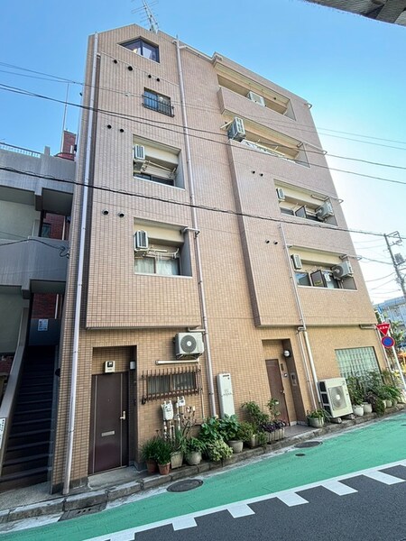 牛丸ビル外観写真