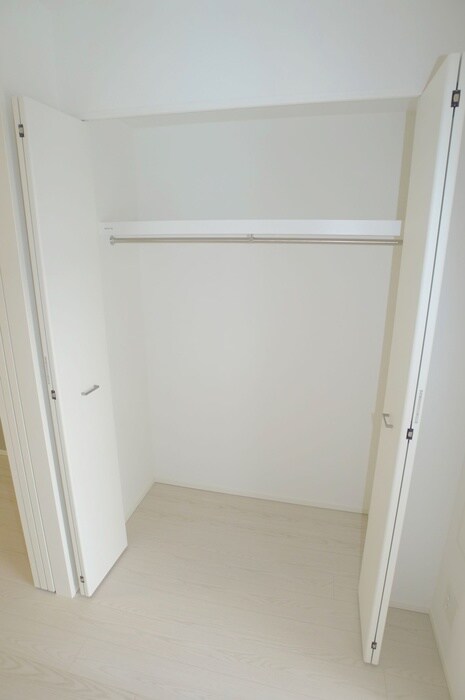 物件内観写真11　(収納)