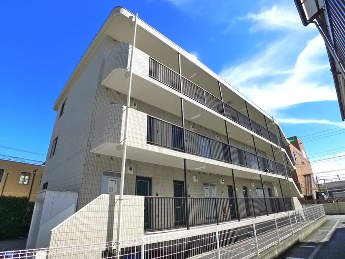 物件外観写真1　(駐輪場)