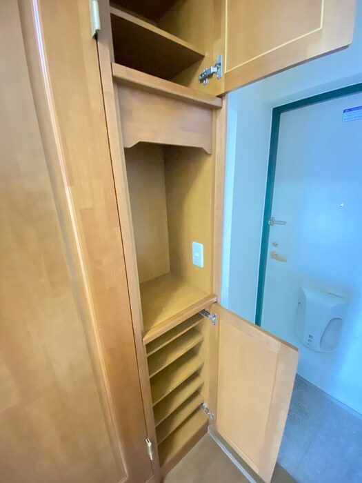 物件内観写真9　(靴箱)