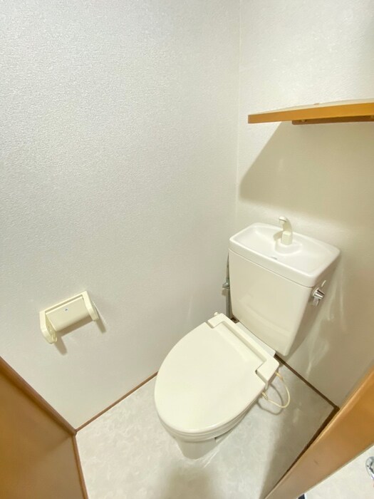 物件内観写真12　(トイレ)