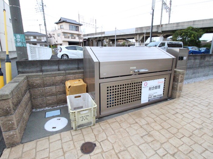 物件外観写真4　(建物設備)