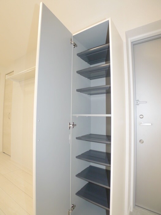 物件内観写真16　(靴箱)