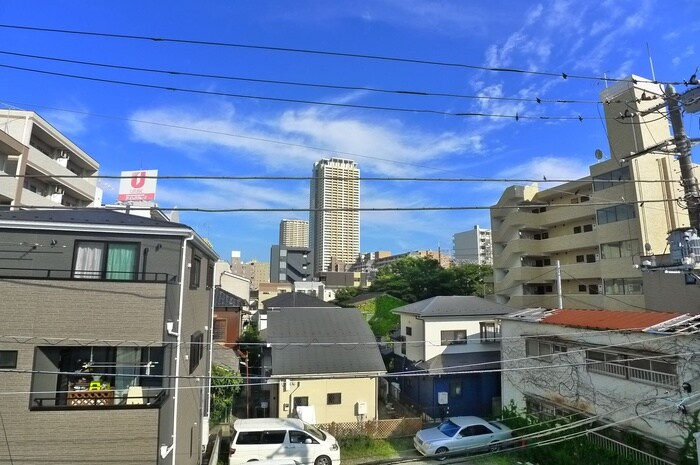 物件内観写真22　(室内からの展望)