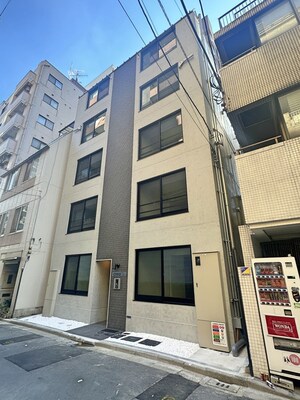 ＣＲＥＡＬ新富町外観写真