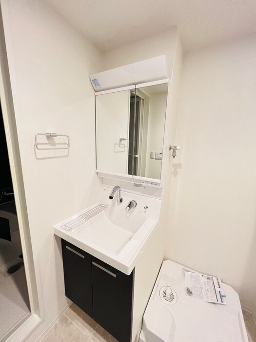 物件内観写真12　(洗面)