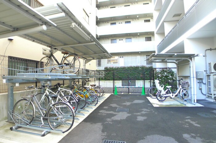 物件外観写真6　(外観写真)