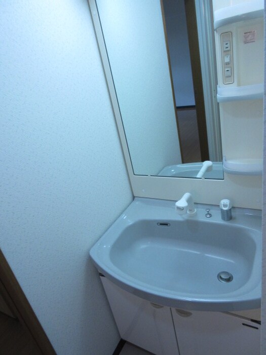 物件内観写真7　(洗面)