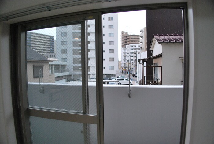 物件内観写真20　(室内からの展望)