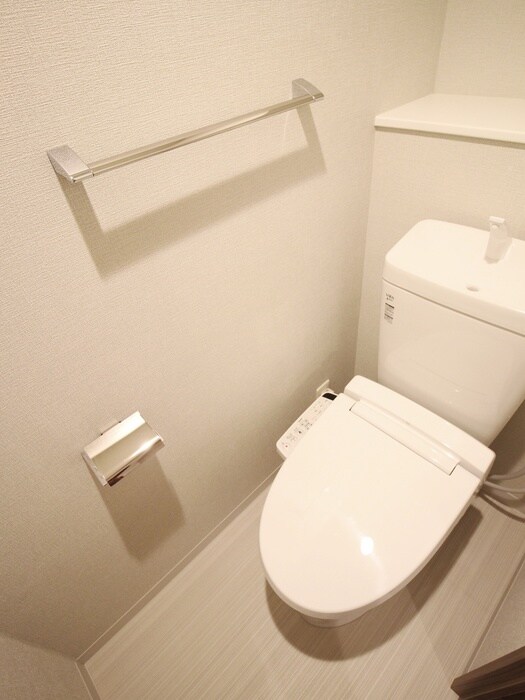 物件内観写真11　(トイレ)