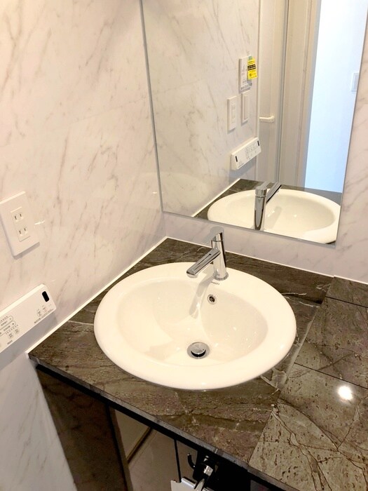 物件内観写真12　(洗面)