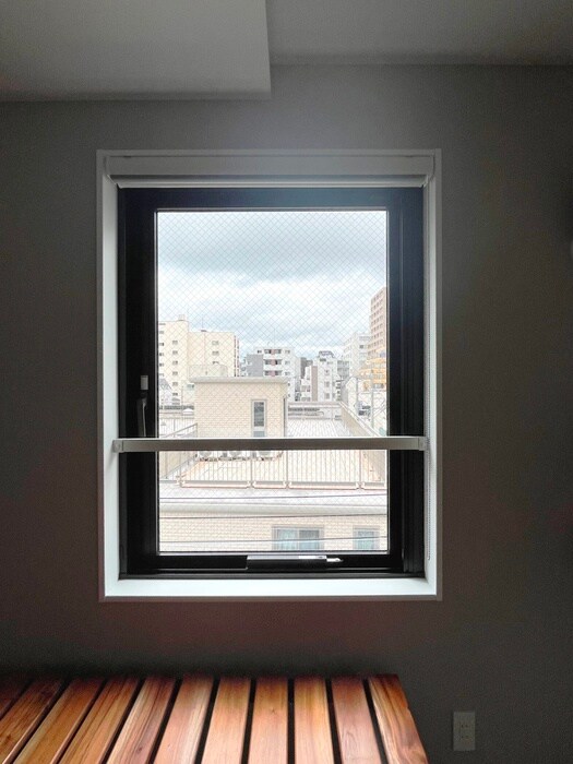 物件内観写真21　(室内からの展望)