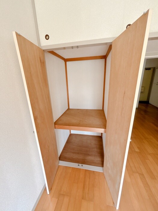 物件内観写真10　(収納)