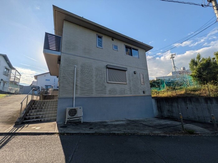 物件外観写真5　(外観写真)