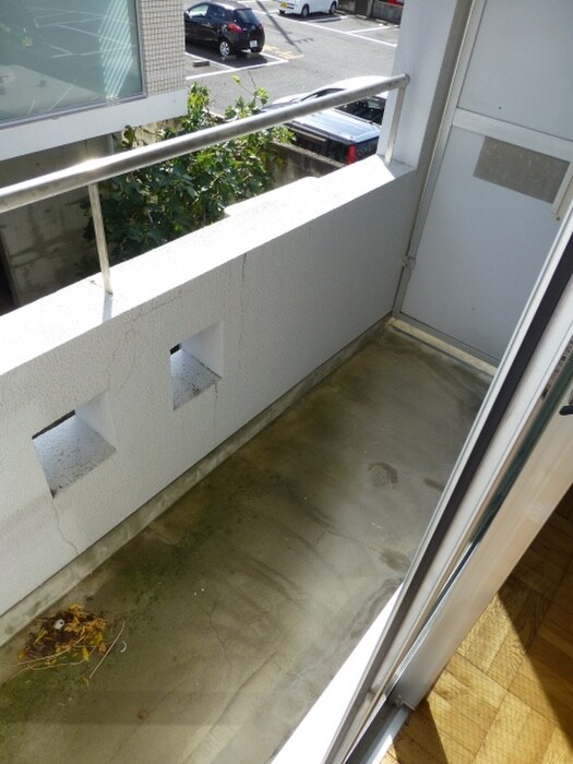 物件内観写真8　(ベランダ・バルコニー)