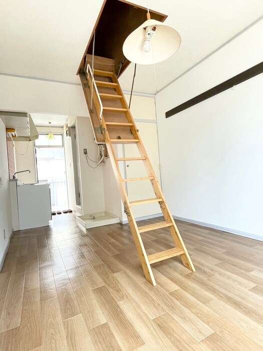 物件内観写真10　(居室)