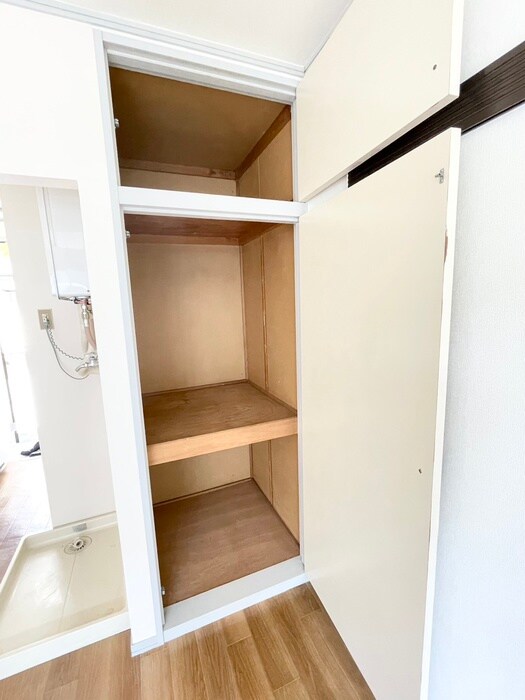 物件内観写真11　(収納)