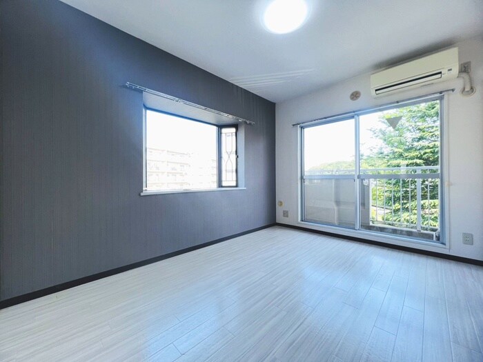 物件内観写真6　(居室)