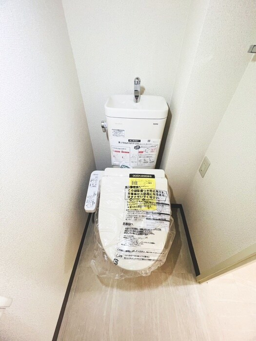 物件内観写真16　(トイレ)