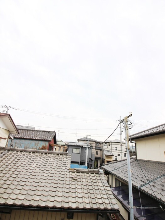 物件内観写真15　(室内からの展望)