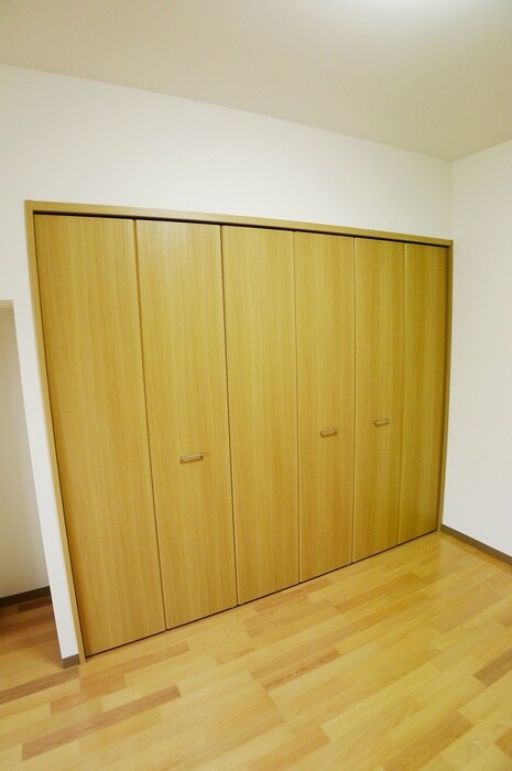 物件内観写真11　(収納)