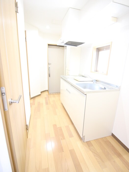 物件内観写真15　(廊下)