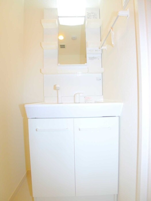 物件内観写真12　(洗面)