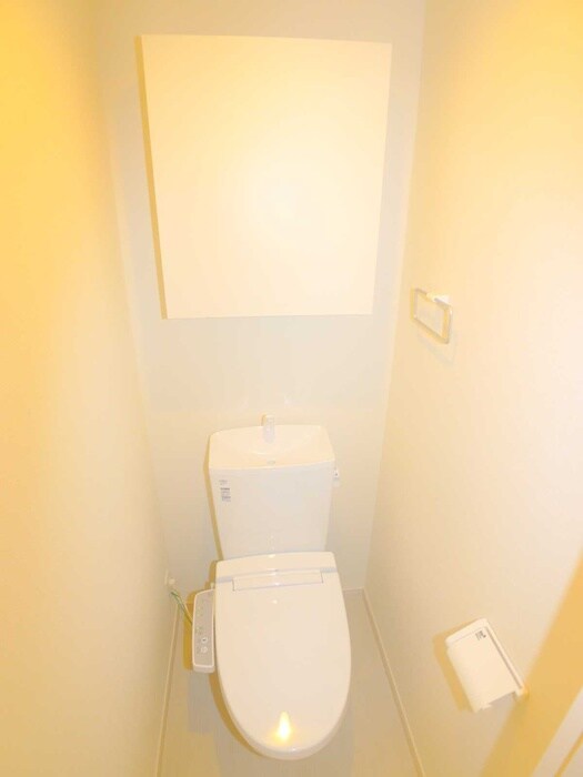 物件内観写真16　(トイレ)