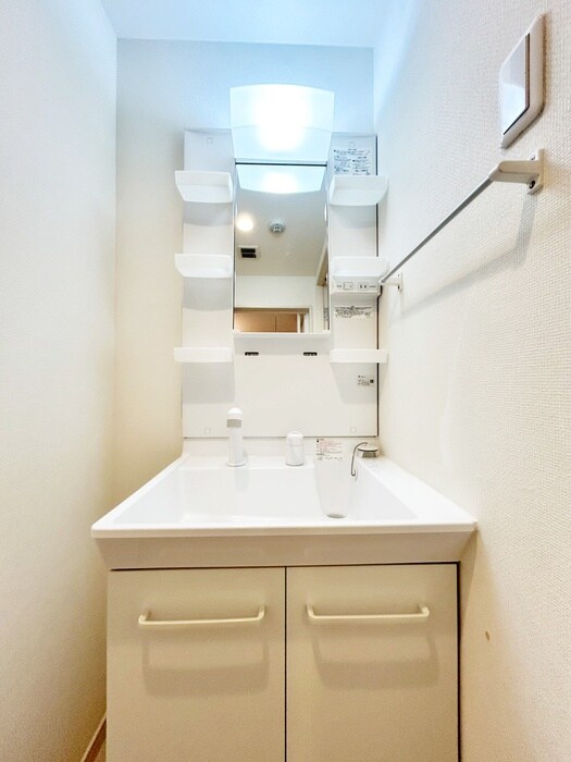 物件内観写真17　(洗面)