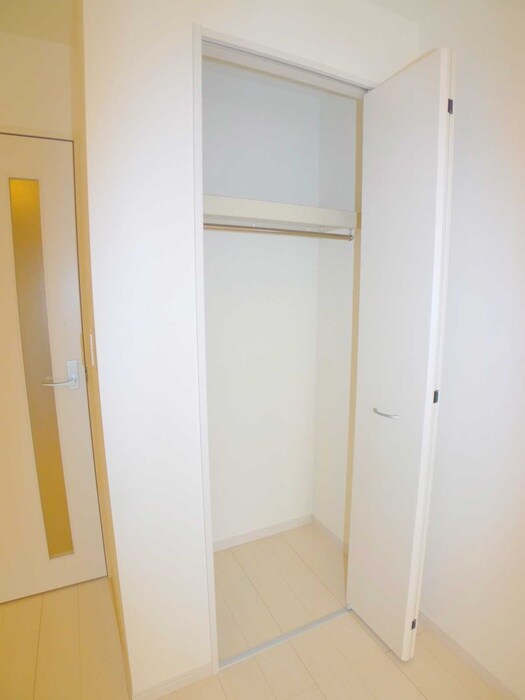 物件内観写真18　(収納)