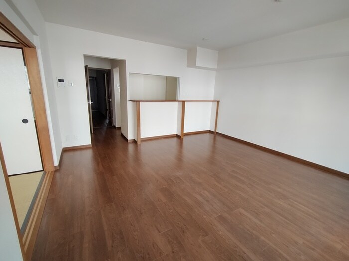 物件内観写真6　(居室)