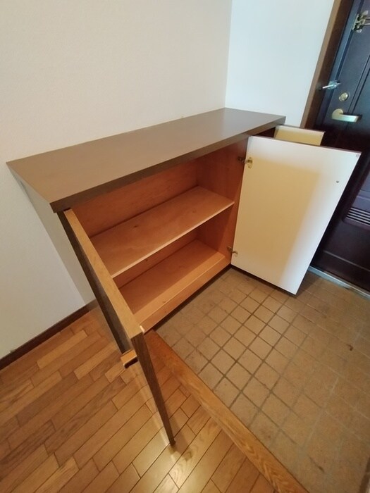物件内観写真17　(靴箱)