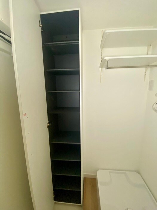 物件内観写真10　(靴箱)