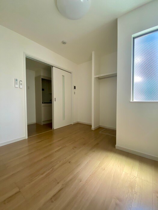 物件内観写真22　(居室)