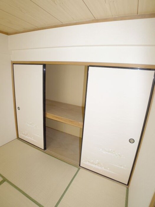 物件内観写真9　(収納)