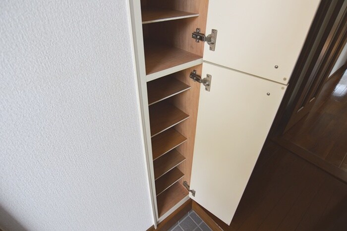 物件内観写真18　(靴箱)