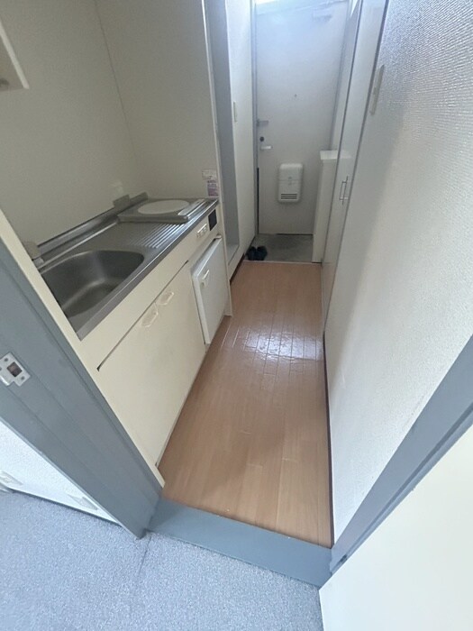 物件内観写真17　(廊下)