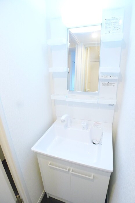 物件内観写真12　(洗面)