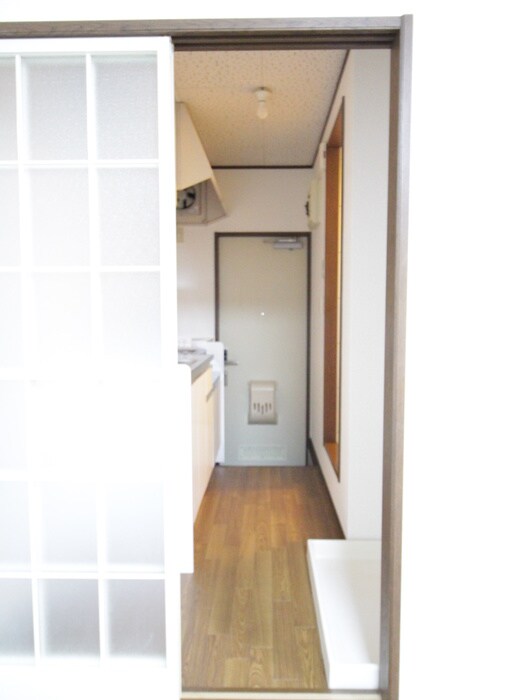 物件内観写真19　(廊下)