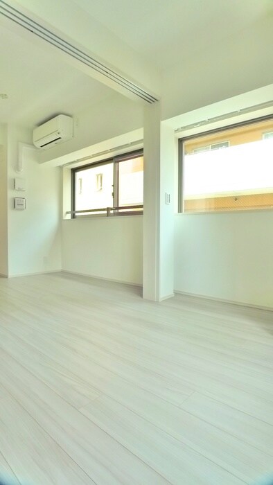 物件内観写真11　(居室)