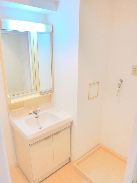 物件内観写真11　(洗面)